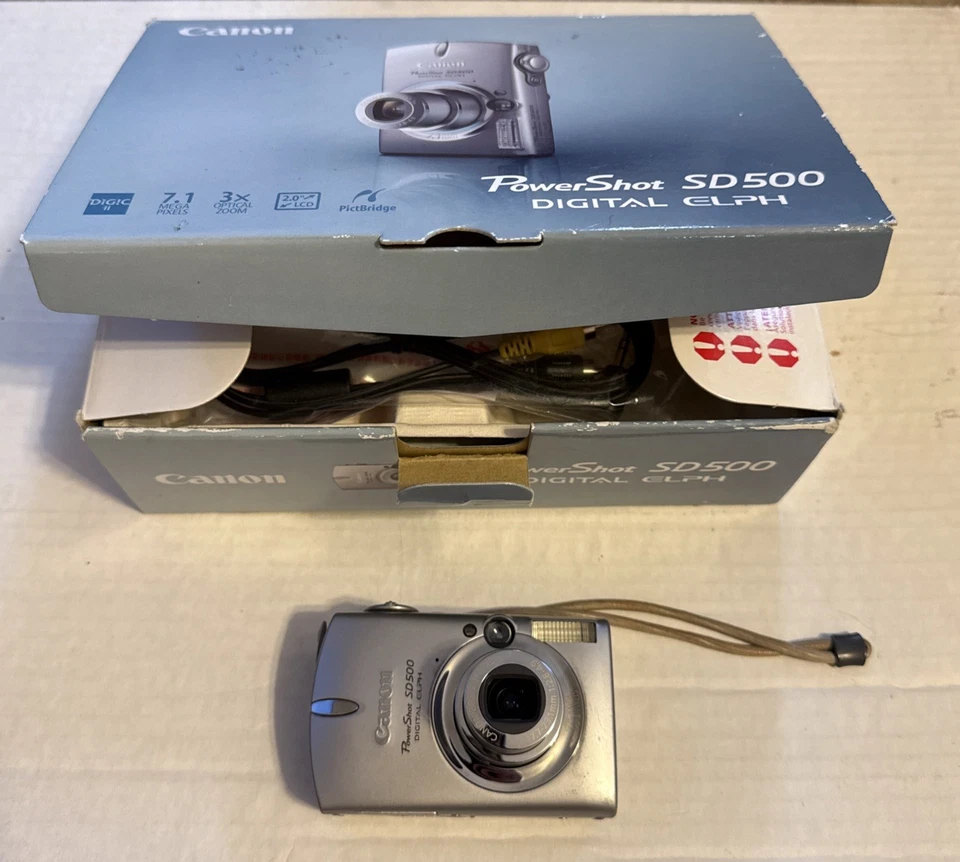 Canon PowerShot SD500 Digital ELPH Camera Silver 7.1 MP Tested Box Manuals Cord - Image 2 of 4