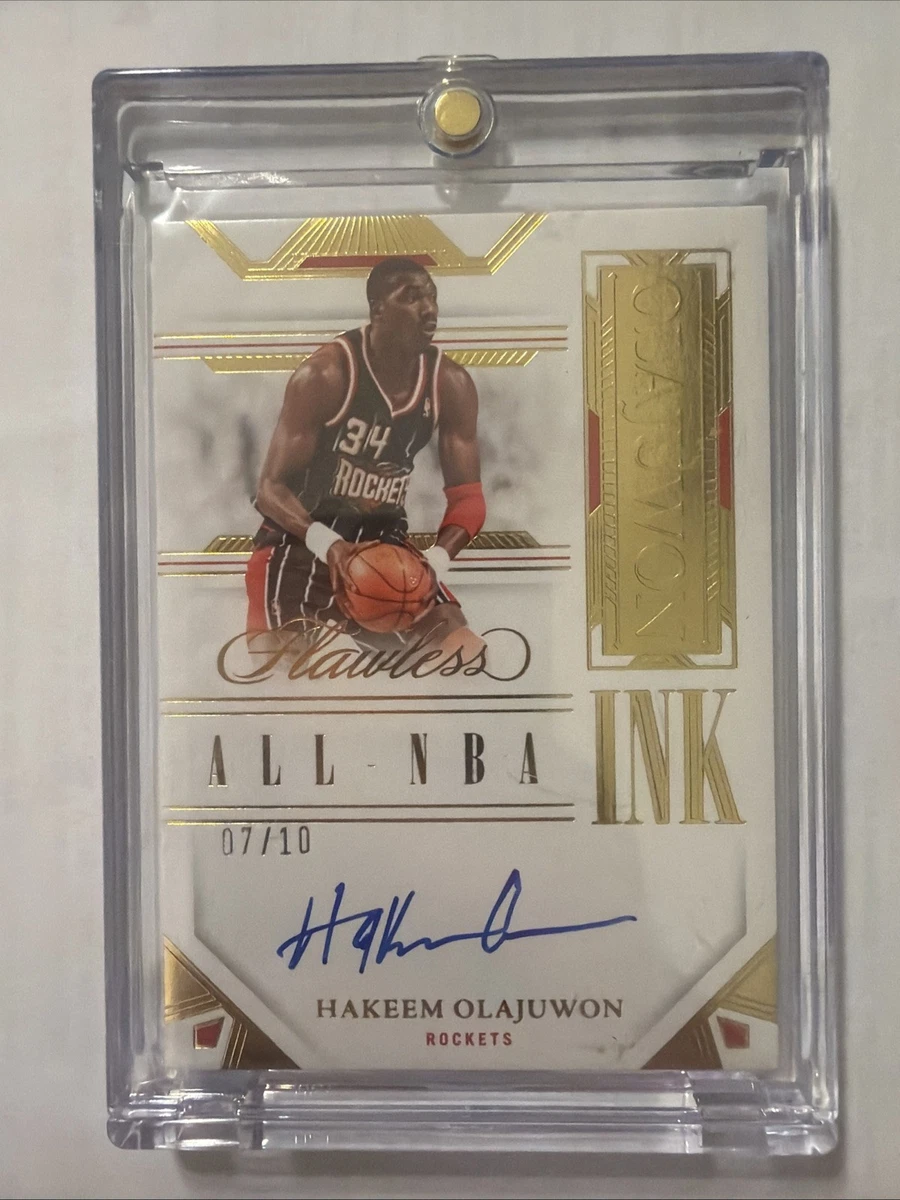 Panini Hakeem Olajuwon Basketball Autographed Sports Trading Cards