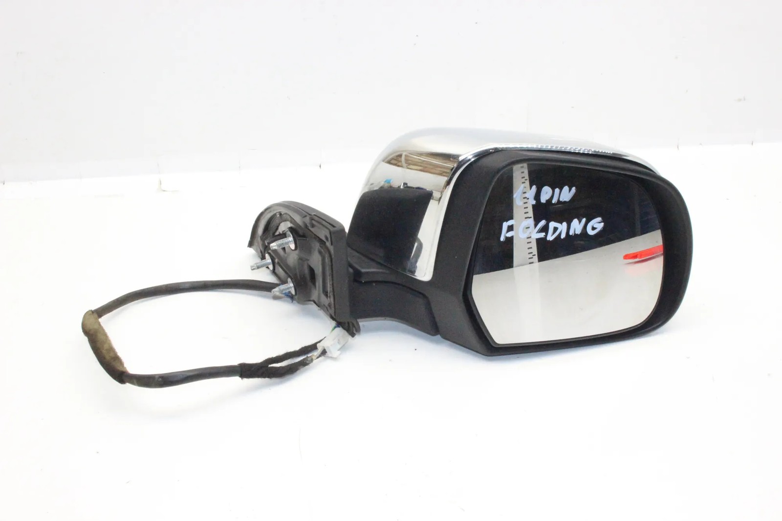 NISSAN LEAF ZE0 Right Side Wing Mirror Folding Camera 11 Pin 28181126