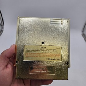 Cartucho dorado NES The Legend of Zelda Jap&oacute;n Nintendo 1985 8 bits suelto sin probar