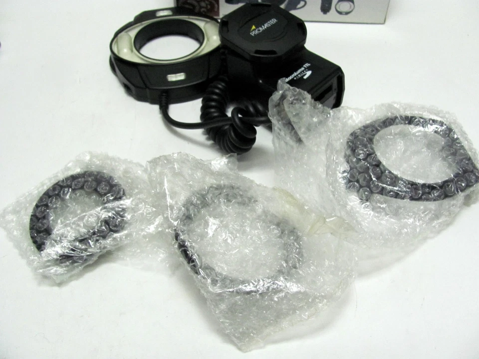 Promaster Macrolume TTL Digital Ring Light/Macro Flash (NEW OPEN BOX) - Image 3 of 4