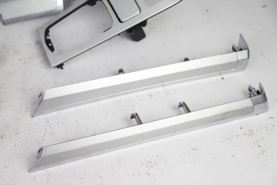 2011-2018 Porsche Cayenne Trim Panel Center Console Door Silver Aluminum Silver - Image 3 of 4