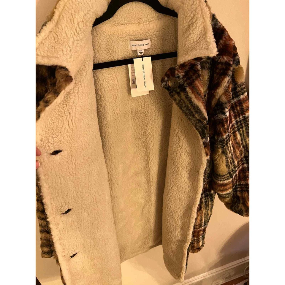 Nuevo con etiquetas Abrigo a Cuadros Something Marrón Marino Camel Imitación Piel Contraste, Talla XXL Foto 3 de 4