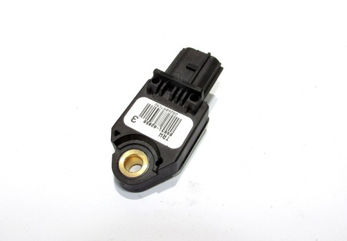 Toyota Corolla VERSO E12 2006 Airbag sensor crash impact 89831-02050