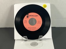 Dave Dudley - Mad / Don't Be Surprised - Mercury - USA - 72308
