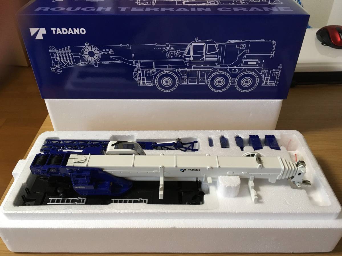 TADANO Official GR-1600XL/1450EX Scale Model 1/50 Rough TADANO Official GR-1600XL/1450EX Scale Model 1/50 Rough