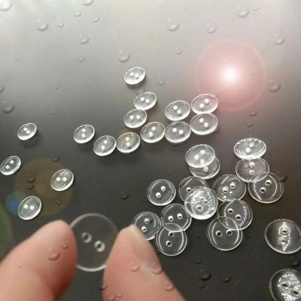 100 Pieces Clear Transparent Resin Round Buttons DIY Sewing Garment Accessories - Image 2 of 4