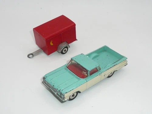 Dinky 449 Chevrolet El Comino w/ Trailer  * original vintage *