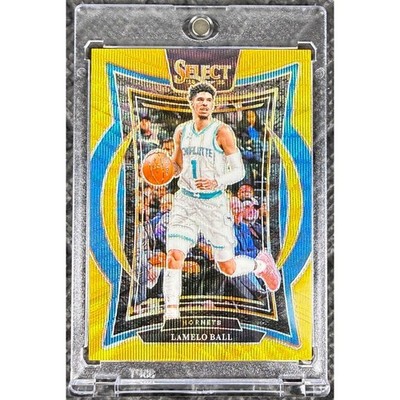 2024-25 Panini Select LaMelo Ball Gold Wave Concourse Prizm 10/10 Bookend #31