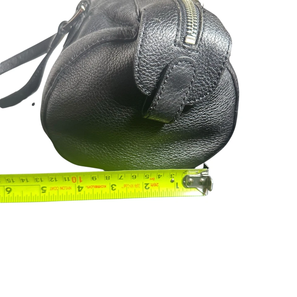 Bolso de Hombro Ann Taylor Cuero Guijarro Negro Cartera Barril Cartera Foto 4 de 4