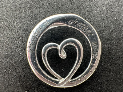 #ad 1.29g Vintage Sterling Silver 925 Heart Swirl Mother is Another Word Pendant M $21.75