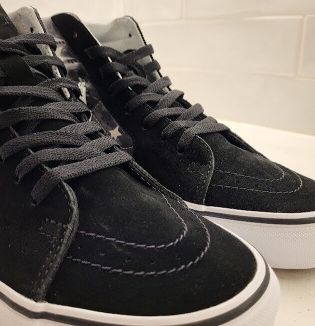 Vans X Disney Mickey 90th Anniversary Sk8 High Plane Crazy Black