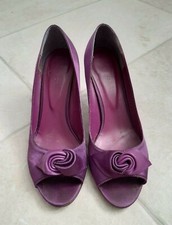 Scarpe donna viola con tacco e fiore Dive&Co numero 38