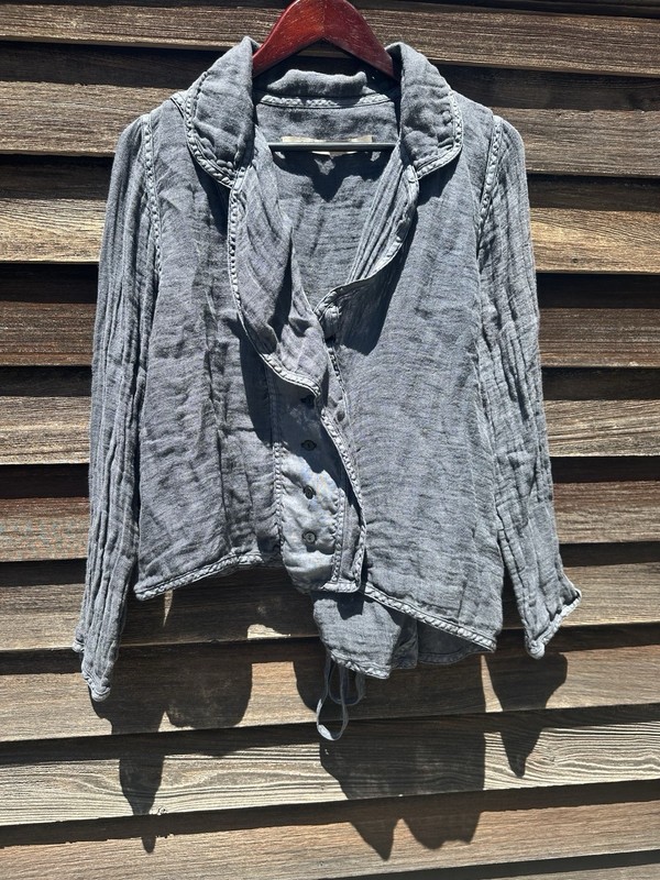Cynthia Ashby Jacket Black In Size Small