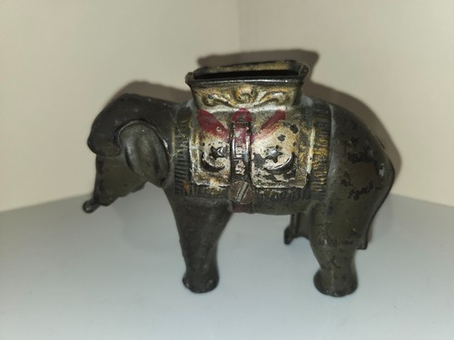 Vintage Cast Iron Elephant Coin Still Bank Collectable