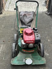 Billy Goat Termite. Vacuum Cleaner & Wood Chipper, Honda GXV 160 Engine