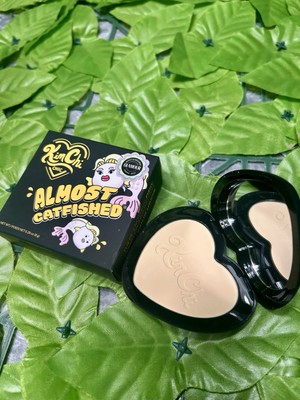 KimChi Chic Almost Catfished Micro Pressed Powder - Brightening Under Eye Set