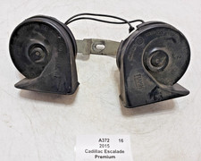15-20 Oem Cadillac Escalade Right Left High Low Tone Signal Alarm Horn Set 15-20 Oem Cadillac Escalade Right Left High Low Tone Signal Alarm Horn Set