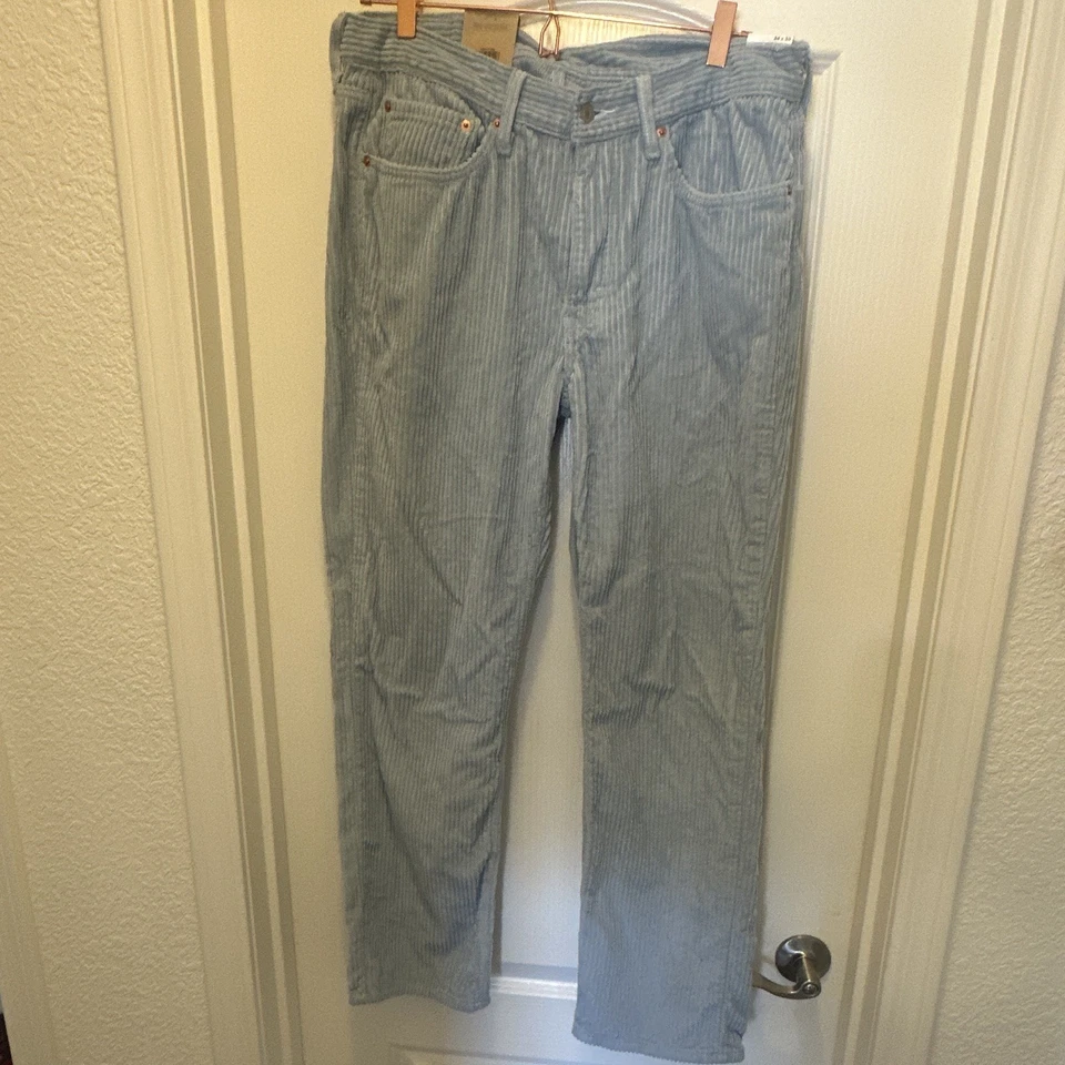 NWT Levi's 514 Relaxed Fit Corduroy Pants Light Sky Blue 34X30 - Image 4 of 4