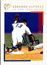 Edgardo Alfonzo signed baseball card (New York Mets, SC) 2000 Topps Gallery #49