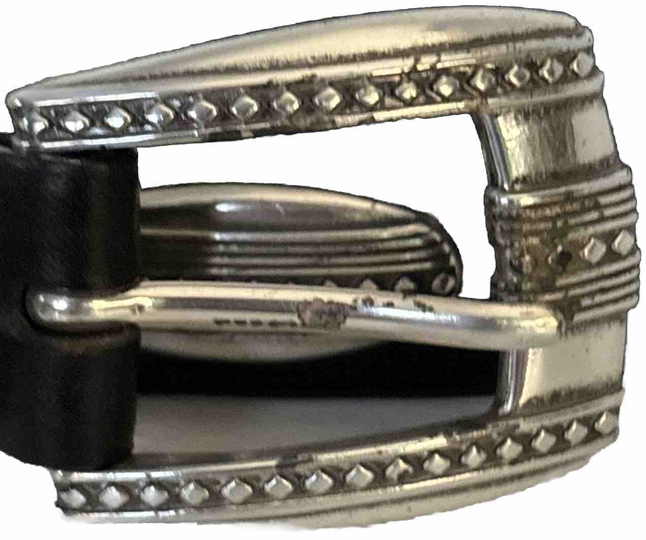 Picture 2 of 10