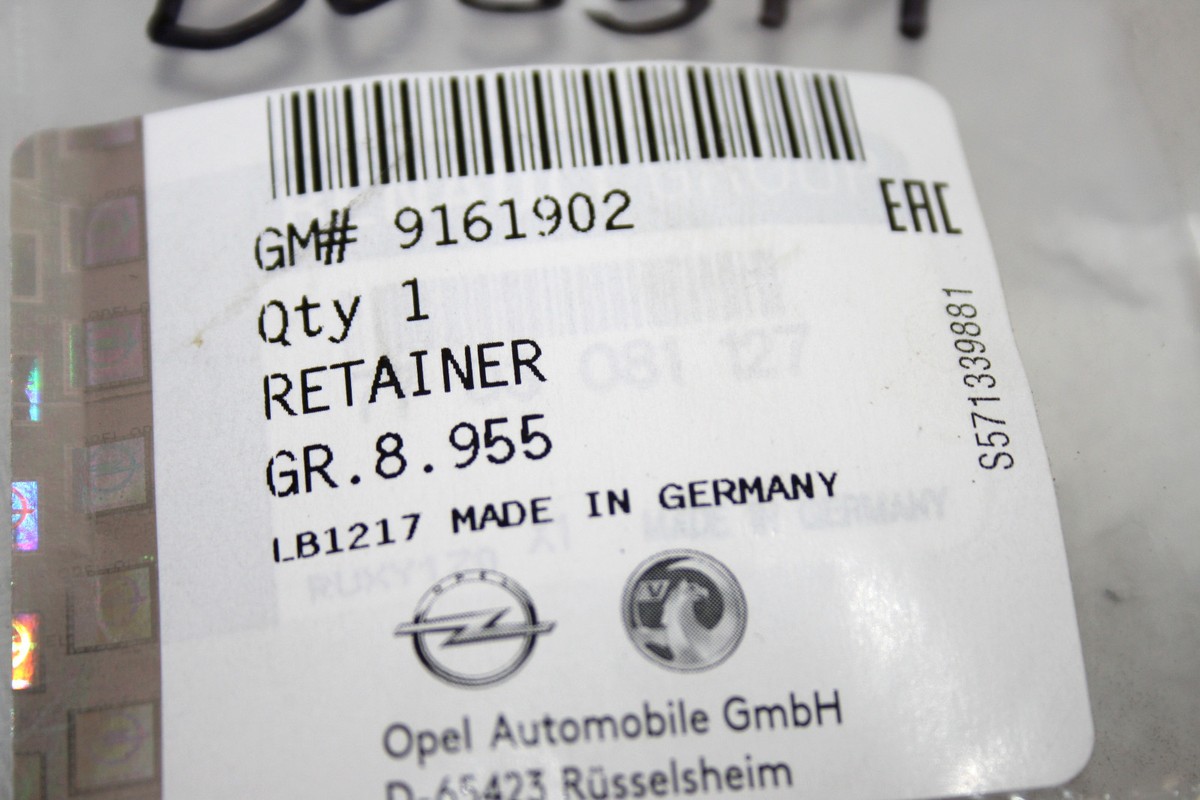1x Original Opel Vivaro Halter Clip für Radlauf 9161902  
