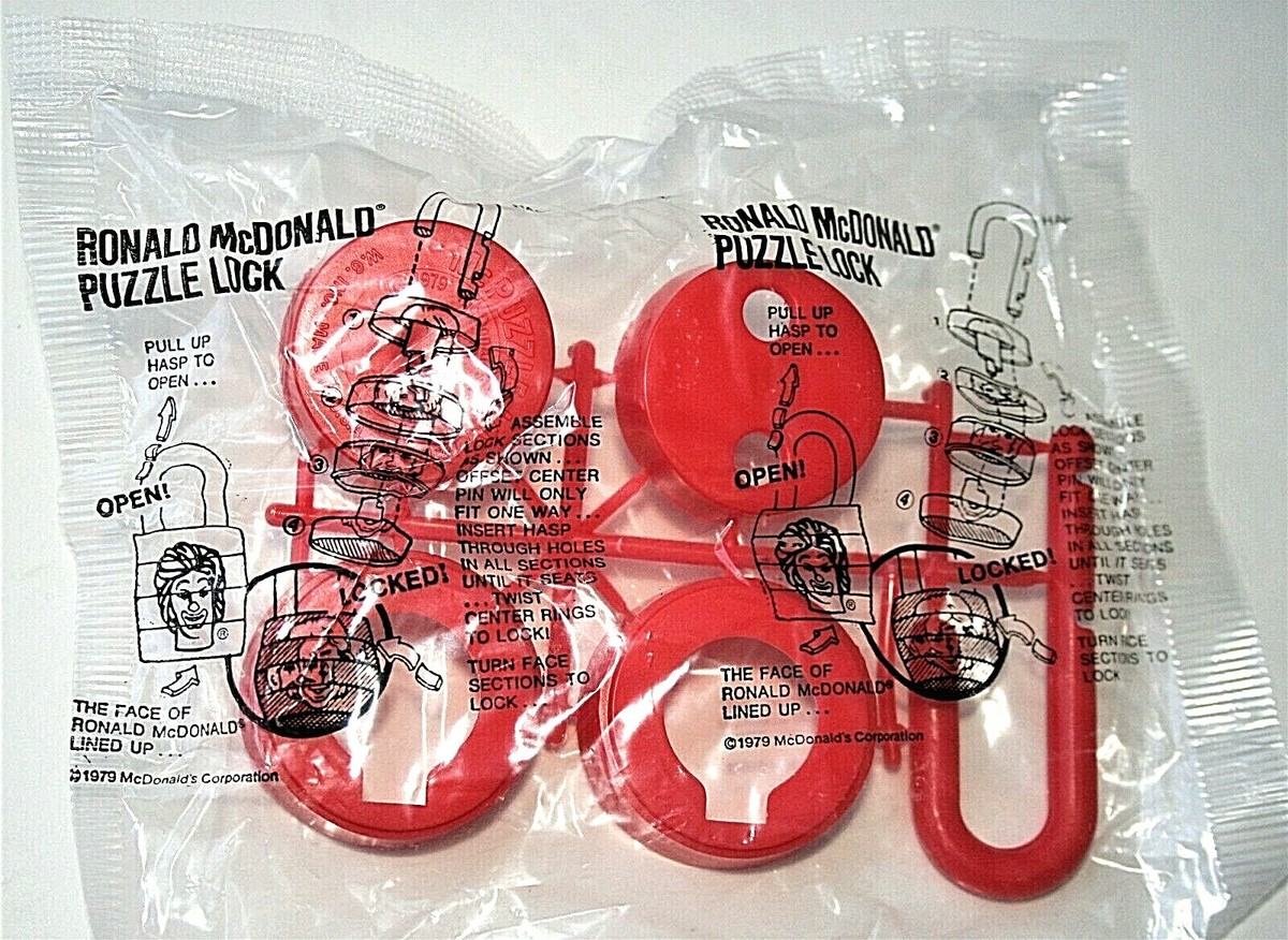1979 Ronald McDonalds Red Plastic Puzzle Lock Happy Meal Toy NOS
