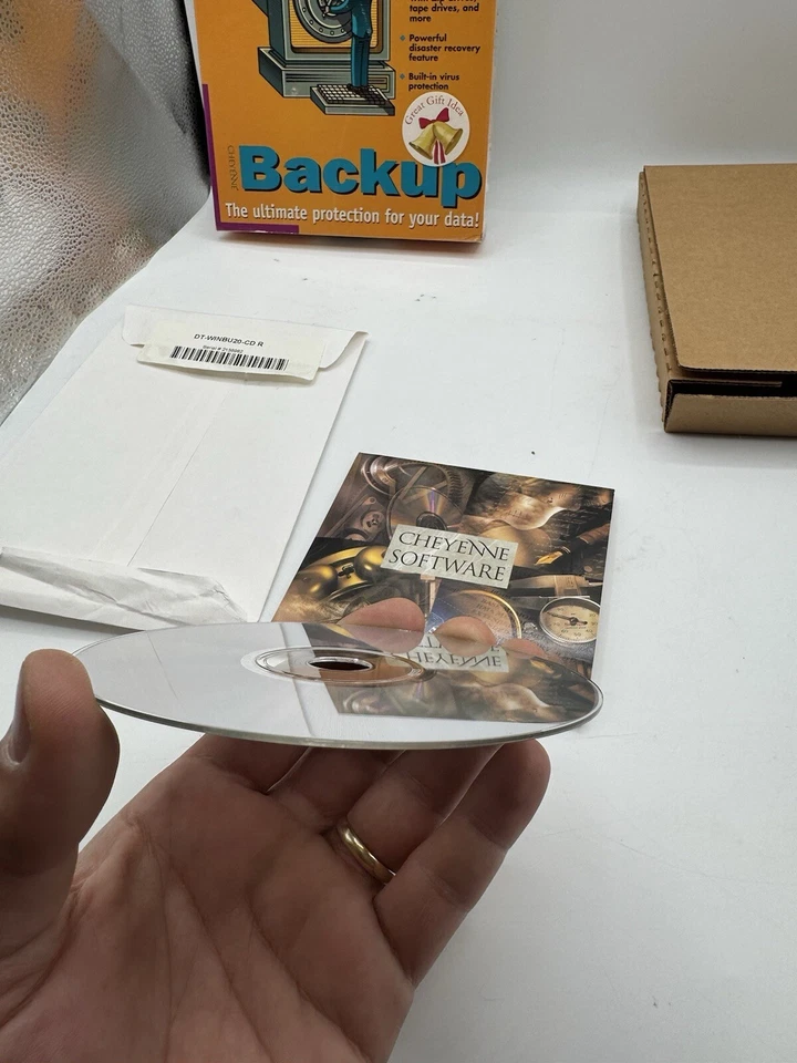 Vintage Cheyenne Backup Software V2.0 for Microsoft Windows ‘95 PC CD-ROM 1991 - Image 3 of 4