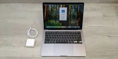 Apple MacBook Pro 13
