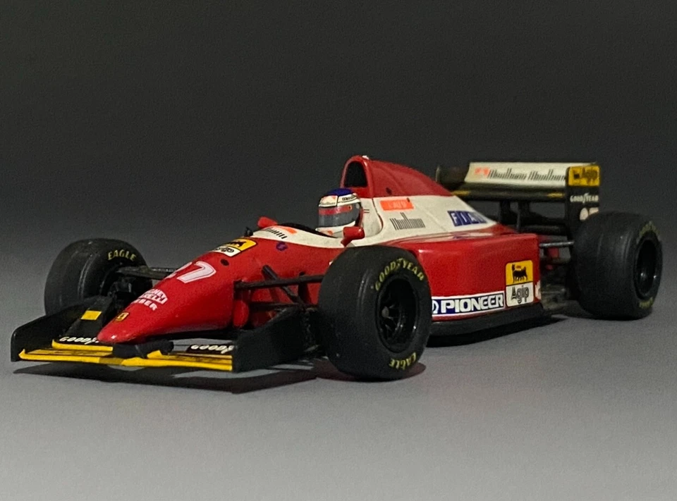 1/43 F1 Ferrari F93A 3.5L V12 1993 Jean Alesi #27 1993 Formula One - Image 2 of 4
