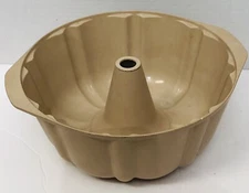 Anchor Hocking PM498/TI 534-12 MicroWare Bundt Cake Pan