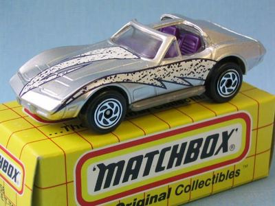 Streichholzschachtel Chevy Corvette T Dach Silber Karosserie Spielzeug Modell Muscle Car in Gitterbox 65mm