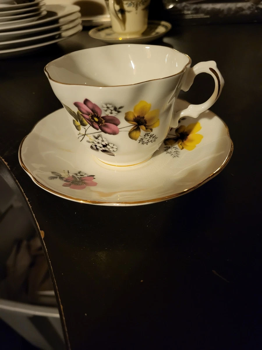 Royal Dover Bone China In Antique Ceramic & Porcelain Cups 