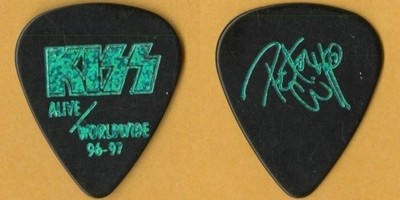 KISS 1996 Alive Worldwide tour Peter Criss Glitter Prism Foil w/dash Guitar Pick