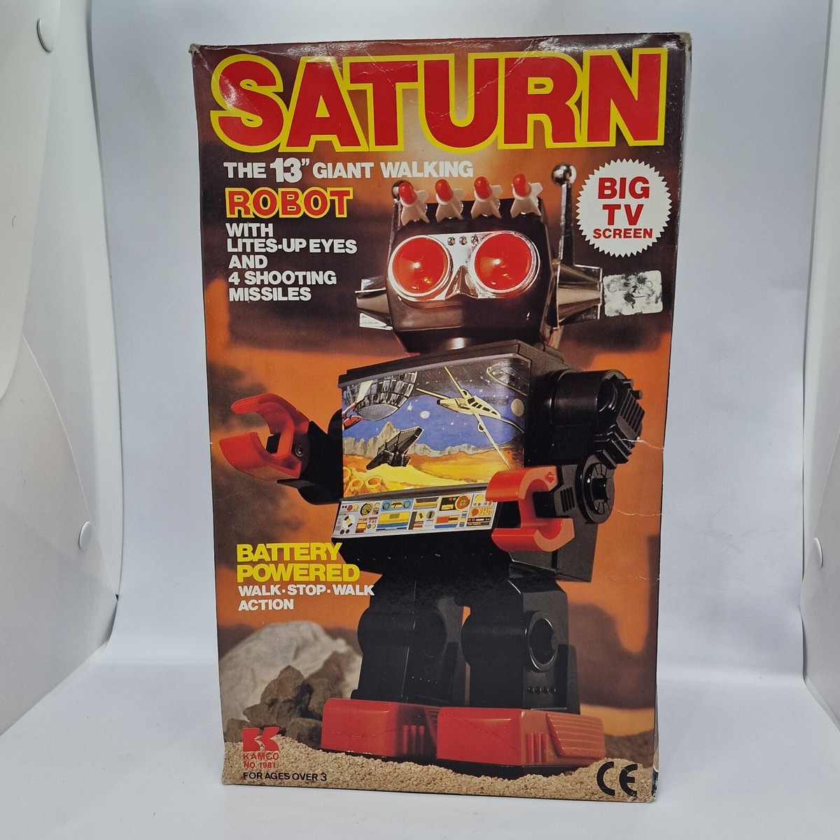 VINTAGE SATURN ROBOT KAMCO NO 1981 BIG TV BATTERY OPERATED W/BOX