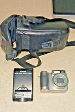 Kodak EasyShare Z700 4MP Digital Camera Tested Working w Charger Case SD Card