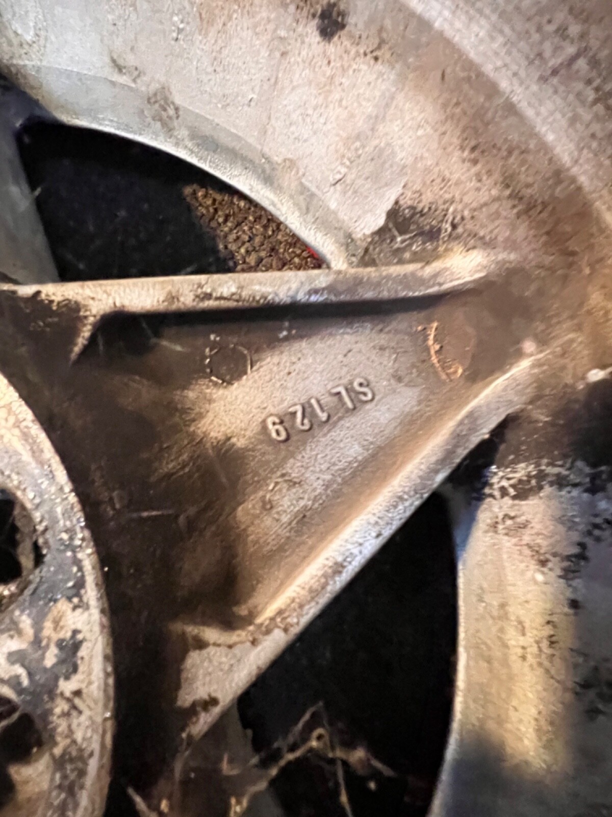 (C) 1 Ferrari 208,308  Road Wheel Rim TRX  165TR 390 Part # 117000