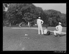 Photo:Washington DC 1942 Amateur Baseball Game Near Washington Monument
