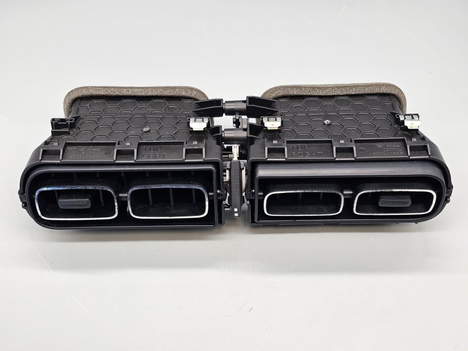 CITROEN C3 FLAIR PURETECH - Front Centre Air Vent Set 98161835ZD