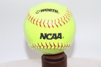 Worth NCAA Recreational NC12BB Softball Fast Pitch 12'' NOS!