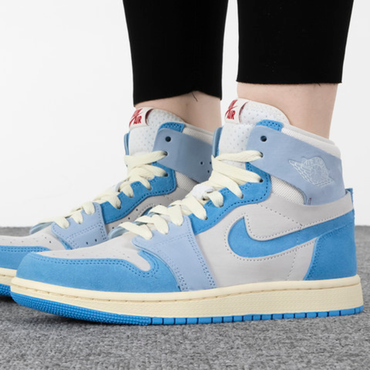 【NIKE】DV1305-004◆ジョーダン 1 ズーム エア CMFT 2◆ Blue Nike Air Jordan 1 Zoom Air CMFT 2 Shoes Phantom University