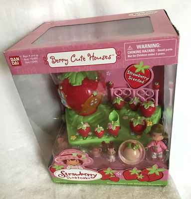 New BanDai 2002 Strawberry Shortcake Berry Cute Houses Strawberry
