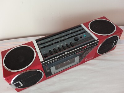 SANYO M7740L VINTAGE RADIO-CASSETTE PLAYER | eBay