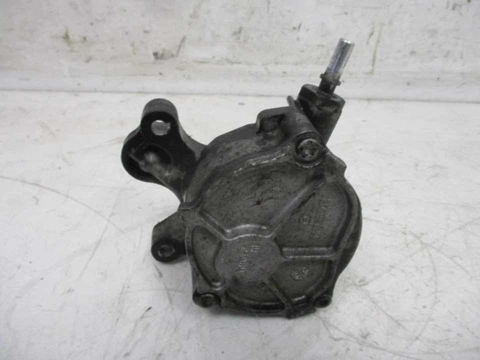 Bomba de vacío Ixda compatible con Ford Focus II Notchback (Da _) 2.0 Foto 3 de 4