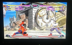 Marvel vs Capcom 2 Dreamcast 2000 DISC ONLY Center Crack Plays +Back Artwork