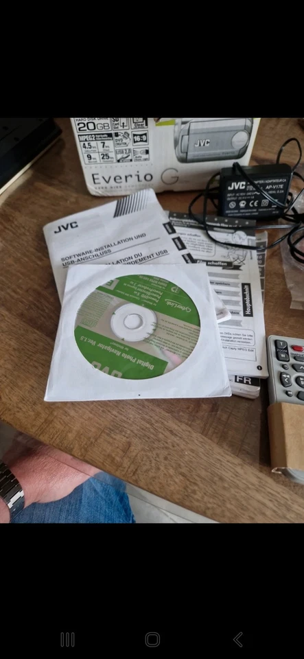 Camescope JVC Everio GZ-MG21E, Fonctionne très bien avec carte SD+Chargeur - Photo 3/4