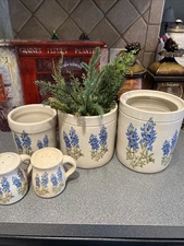 Antique Stoneware Jars Vintage, Rare With Blue Bonnet And No Lid Set 2