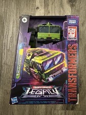 New Transformers Generations Legacy Voyager Class Prime Universe Bulkhead MISB