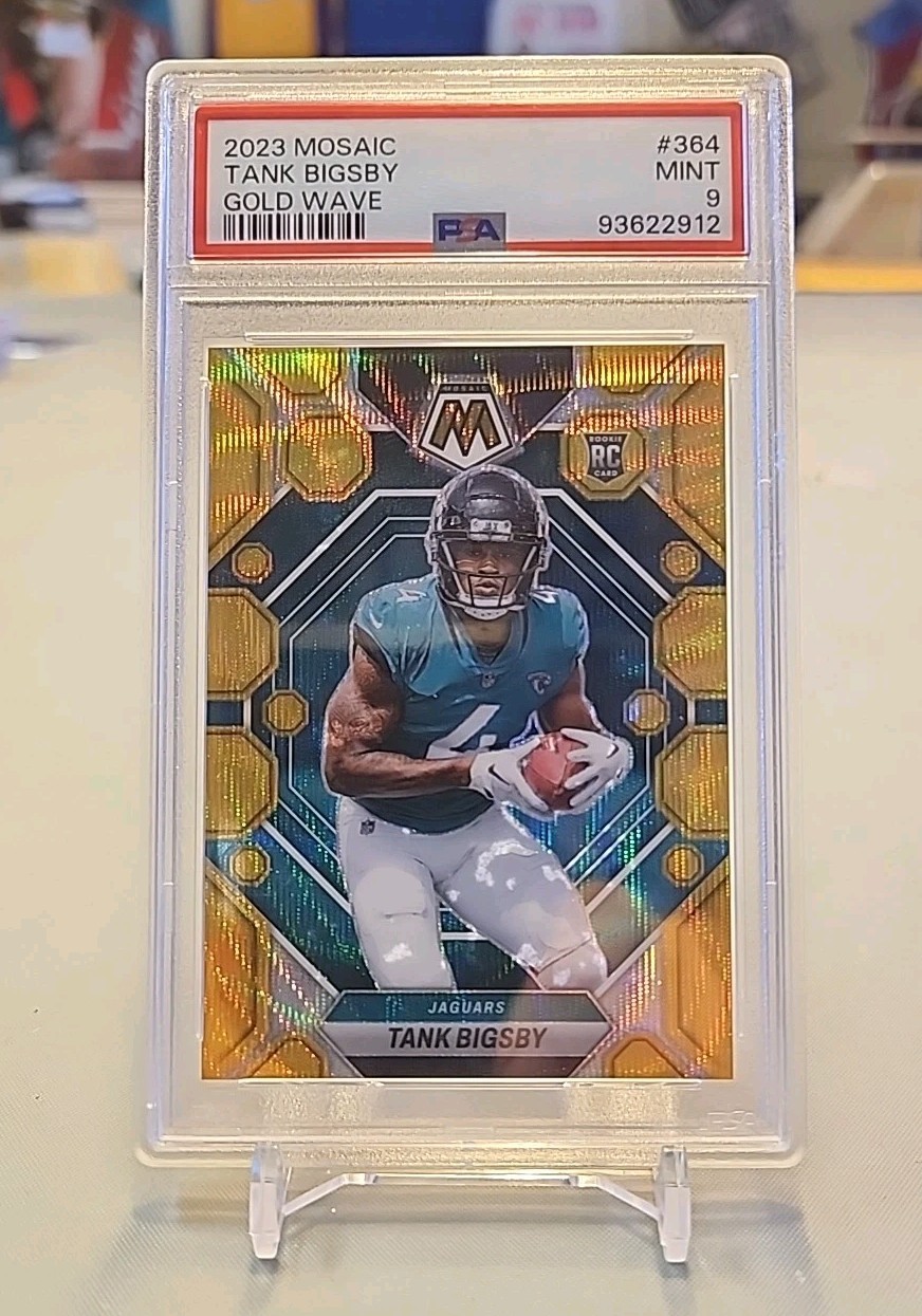 2023 Panini Mosaic - Rookies Tank Bigsby #364 Gold Wave Mosaic Prizm /17 (RC)