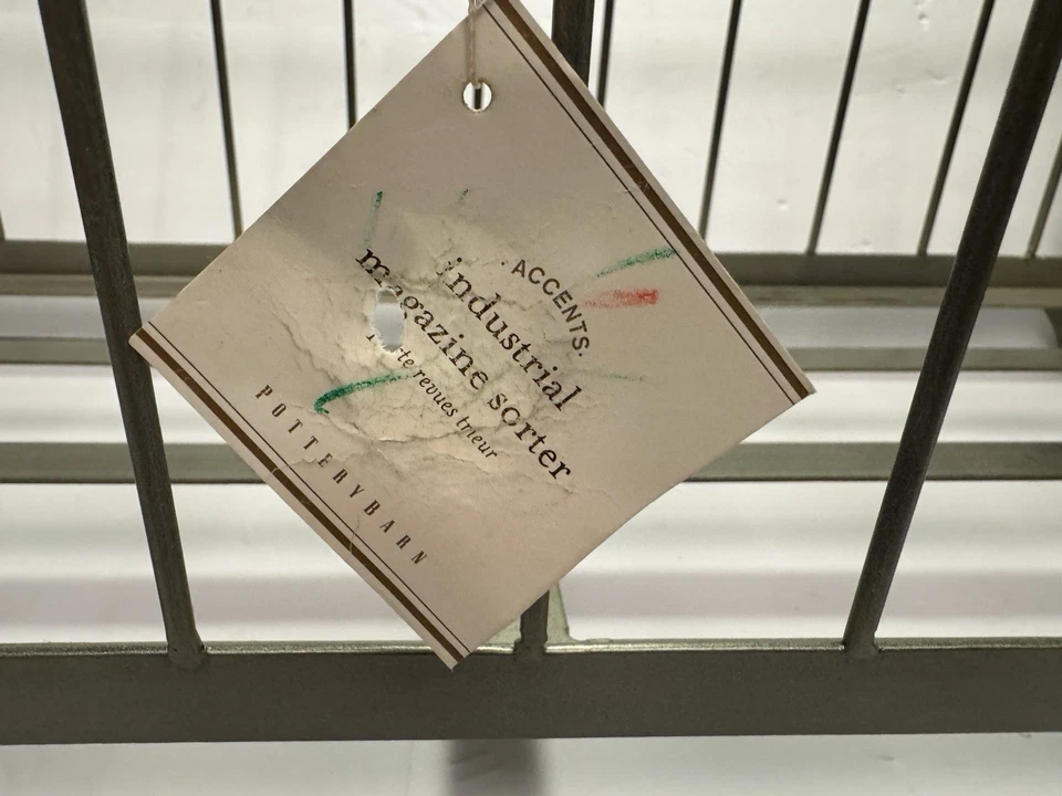 Clasificador de revistas industriales Pottery Barn - Metal - 24x10 Foto 3 de 4